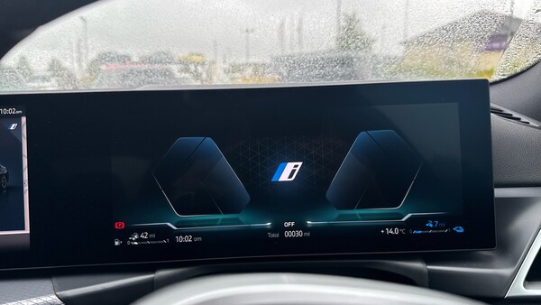 Used BMW 3 Series 2025 for sale - 76115805: Photo 9