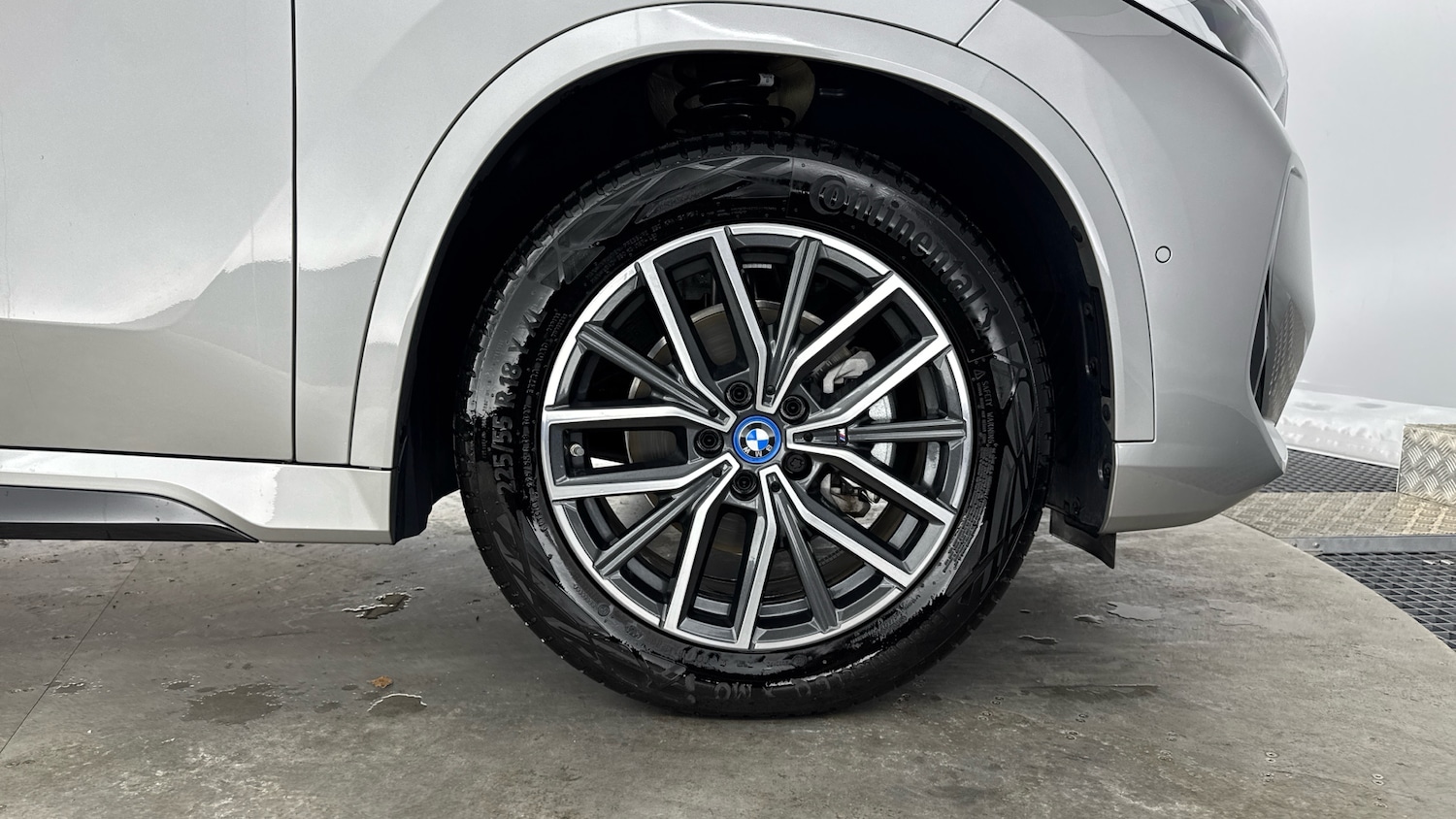 Used BMW iX1 2024 for sale - 76933504: Photo 14