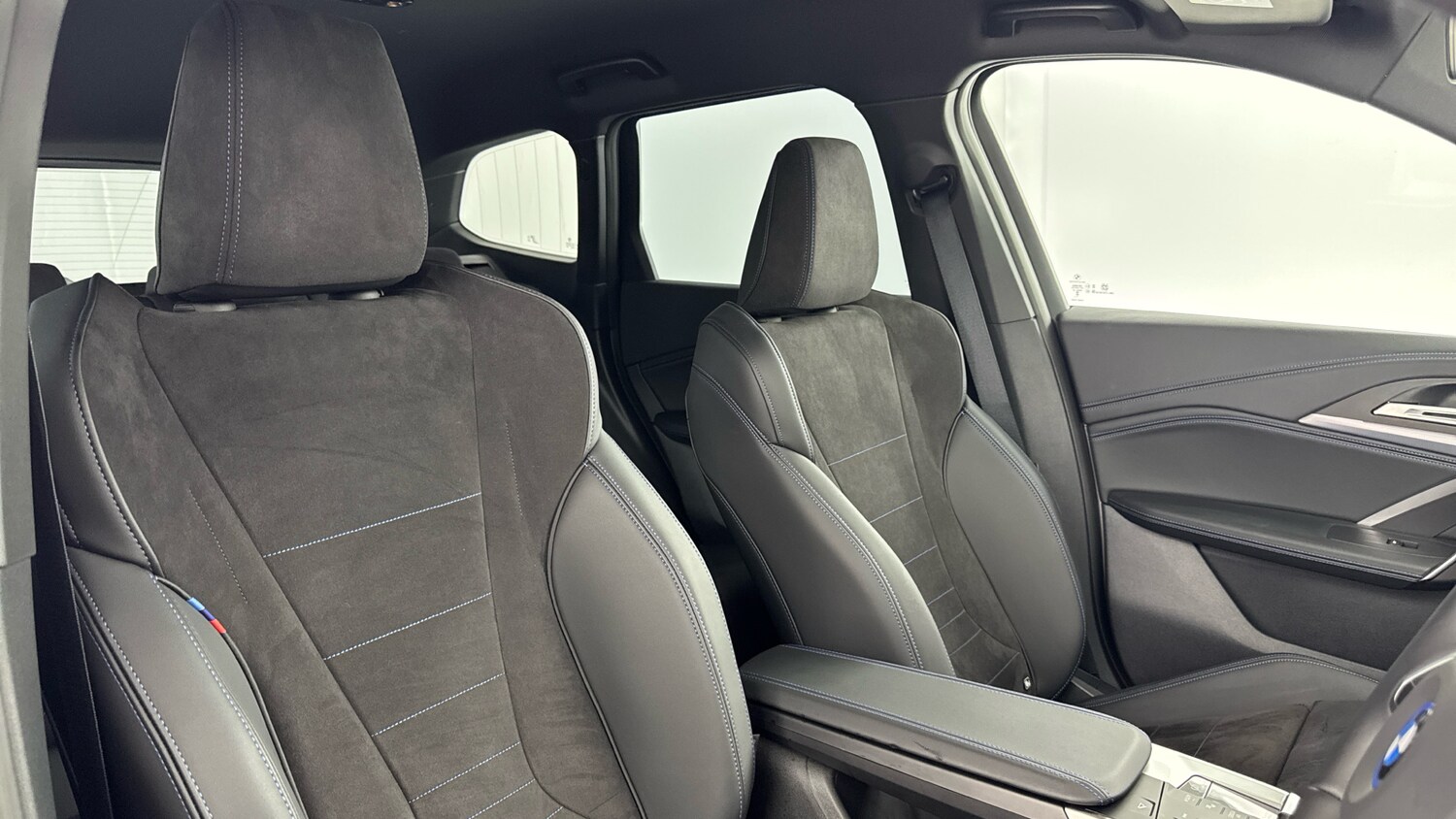 Used BMW iX1 2024 for sale - 76933504: Photo 28