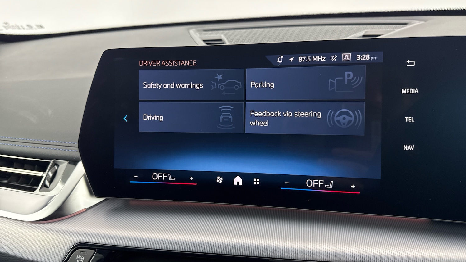 Used BMW iX1 2024 for sale - 76933504: Photo 37