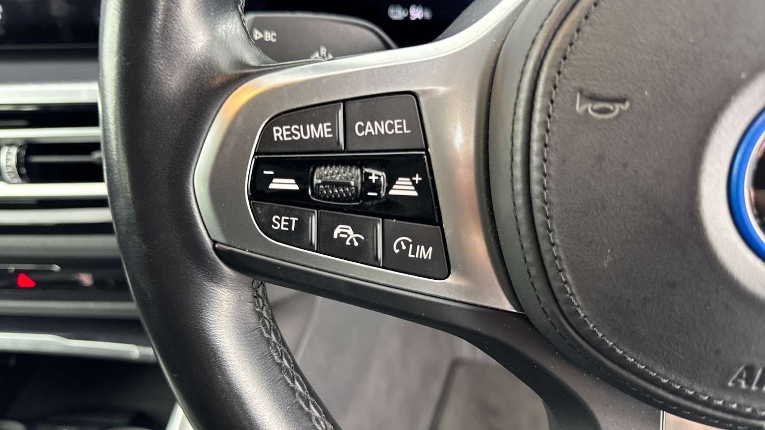 Used BMW i4 2023 for sale - 77461568: Photo 17