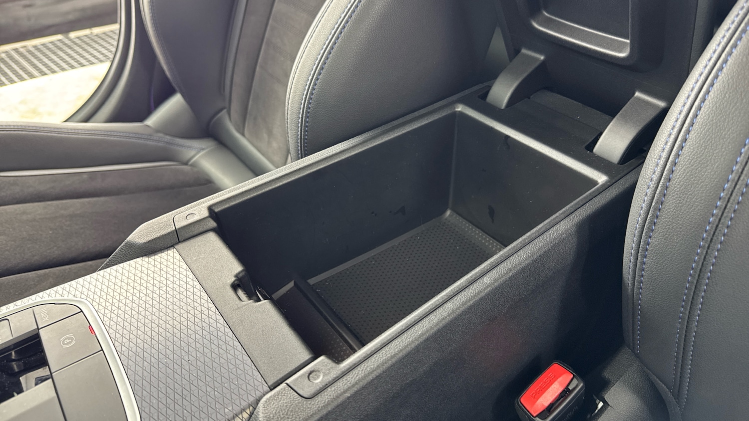 Used BMW i4 2023 for sale - 77461568: Photo 28