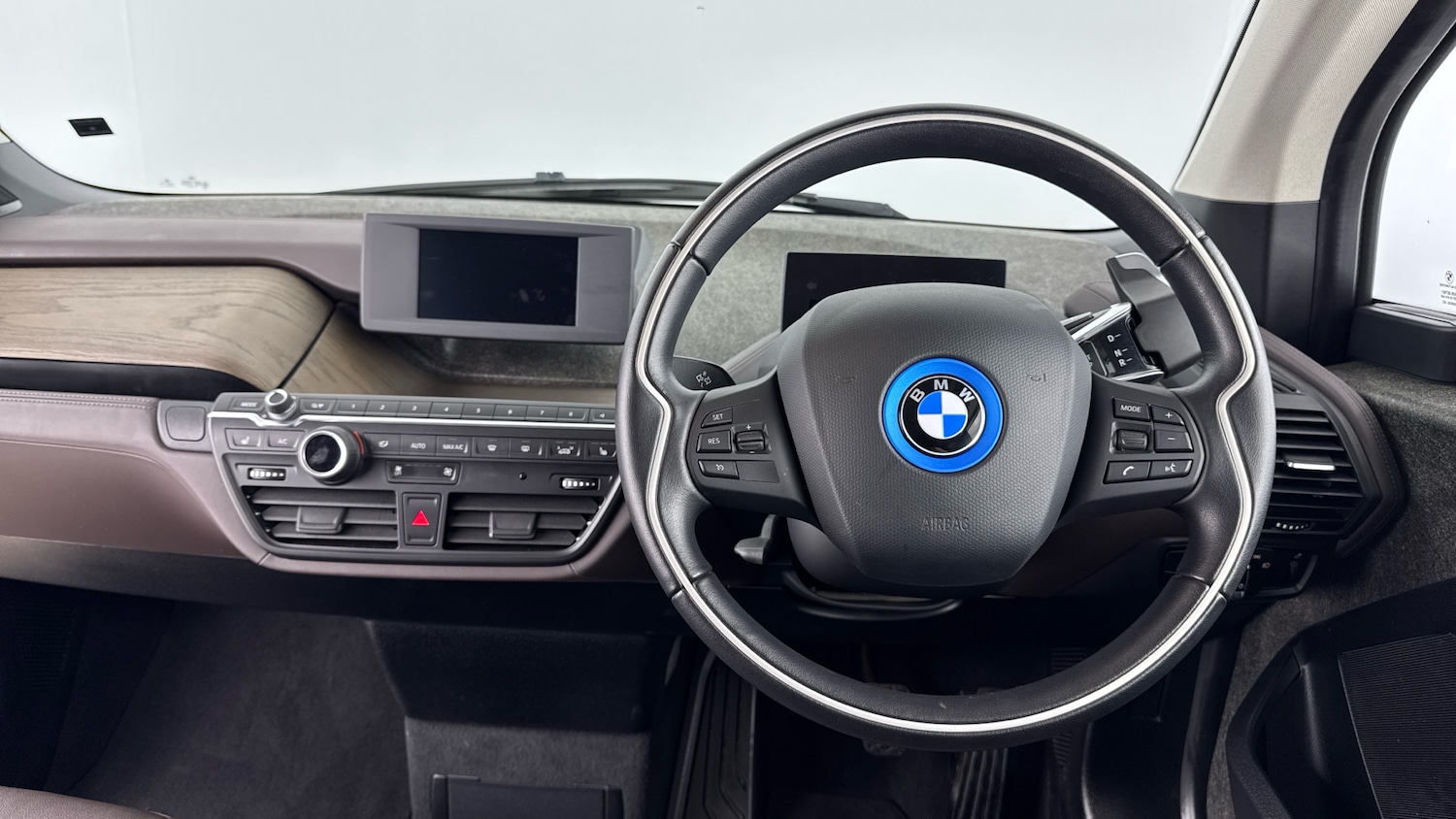 Used BMW i3 2022 for sale - 76470899: Photo 5