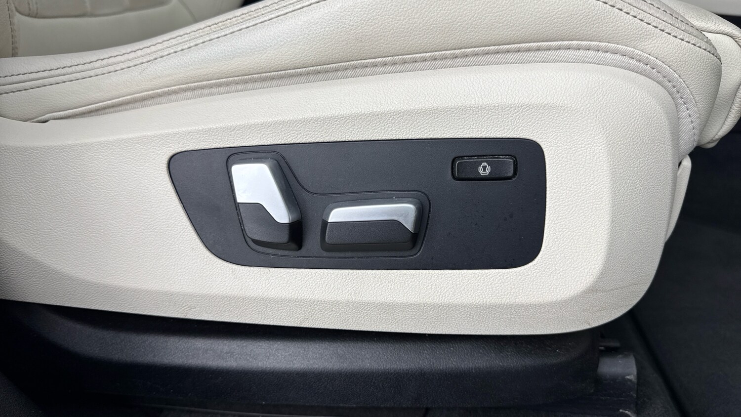 Used BMW X5 2022 for sale - 77086481: Photo 42