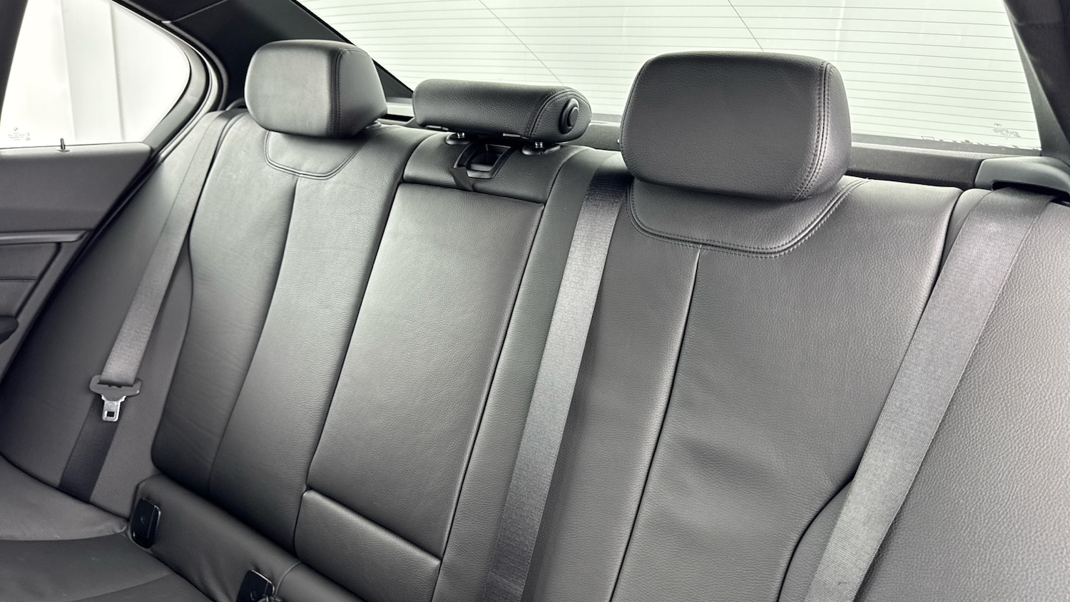 Used BMW 3 Series 2013 for sale - 76532578: Photo 12