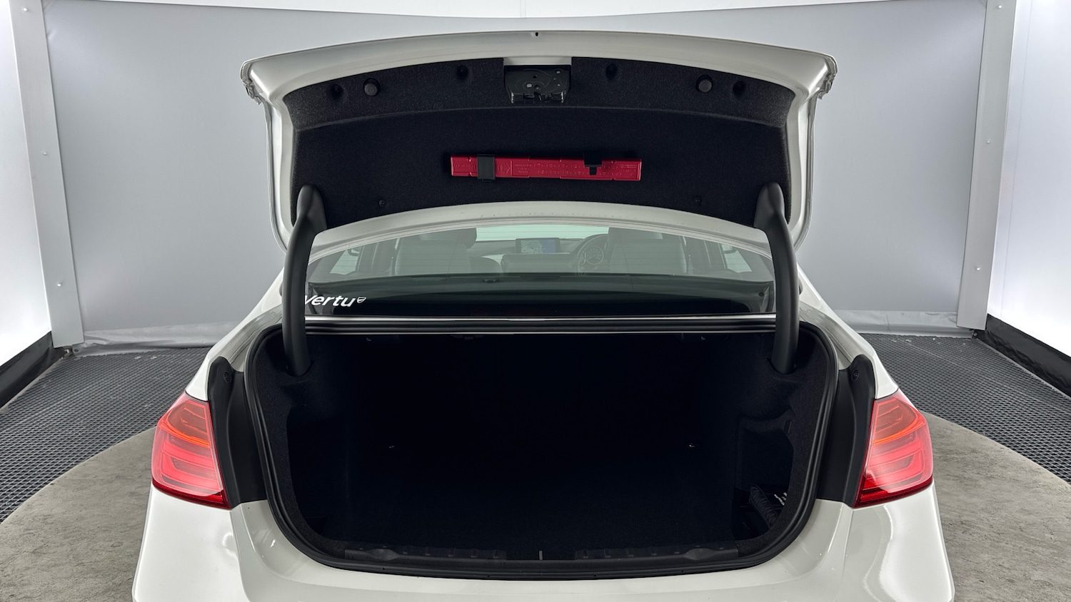 Used BMW 3 Series 2013 for sale - 76532578: Photo 13