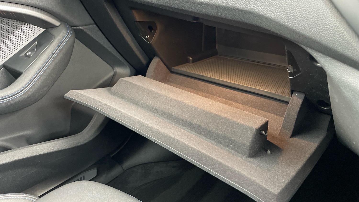 Used BMW 2 Series 2022 for sale - 76470904: Photo 76