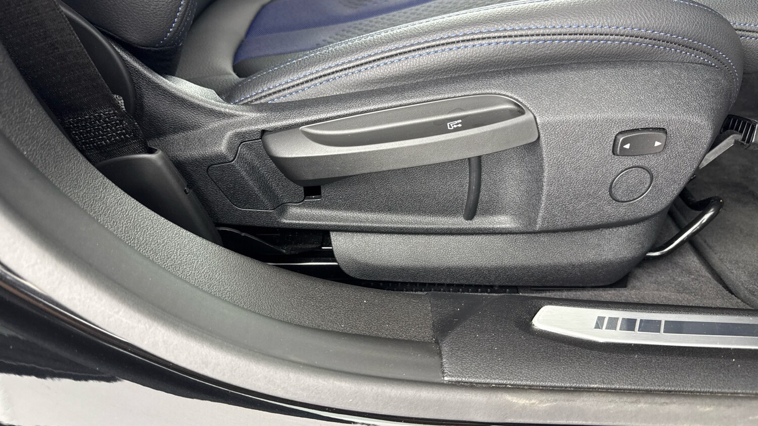 Used BMW 2 Series 2024 for sale - 78064999: Photo 32