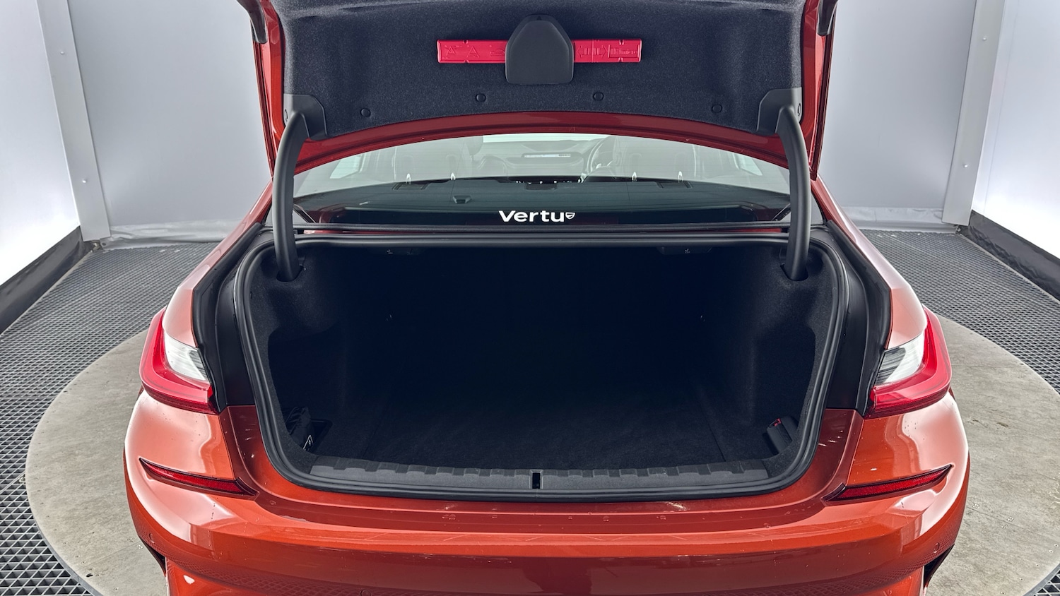 Used BMW 3 Series 2019 for sale - 77336456: Photo 13