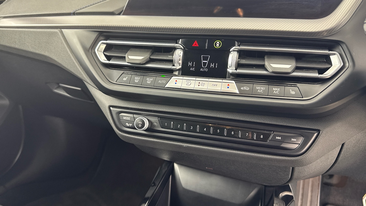 Used BMW 1 Series 2024 for sale - 77996923: Photo 27