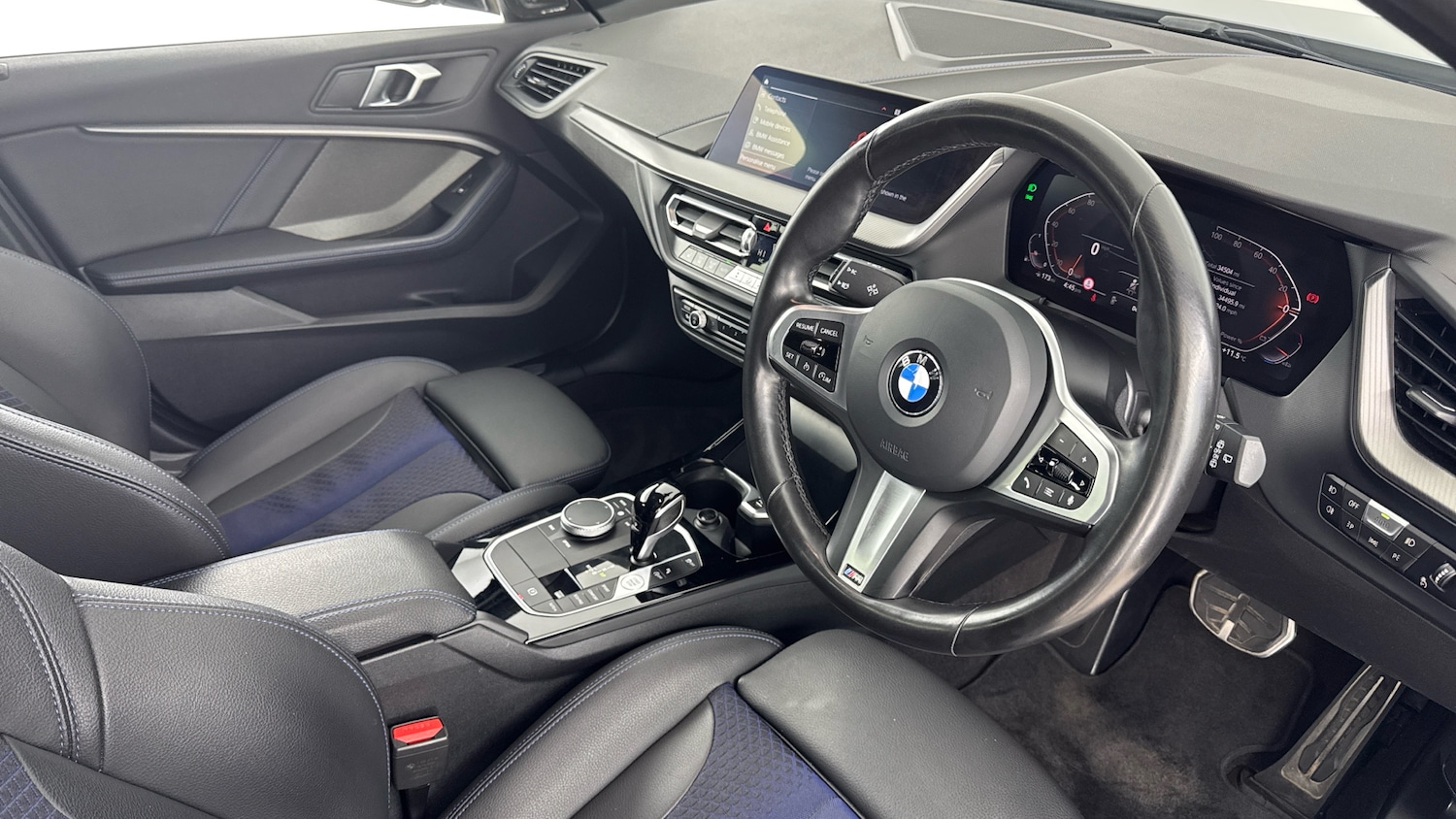 Used BMW 1 Series 2024 for sale - 77996923: Photo 6