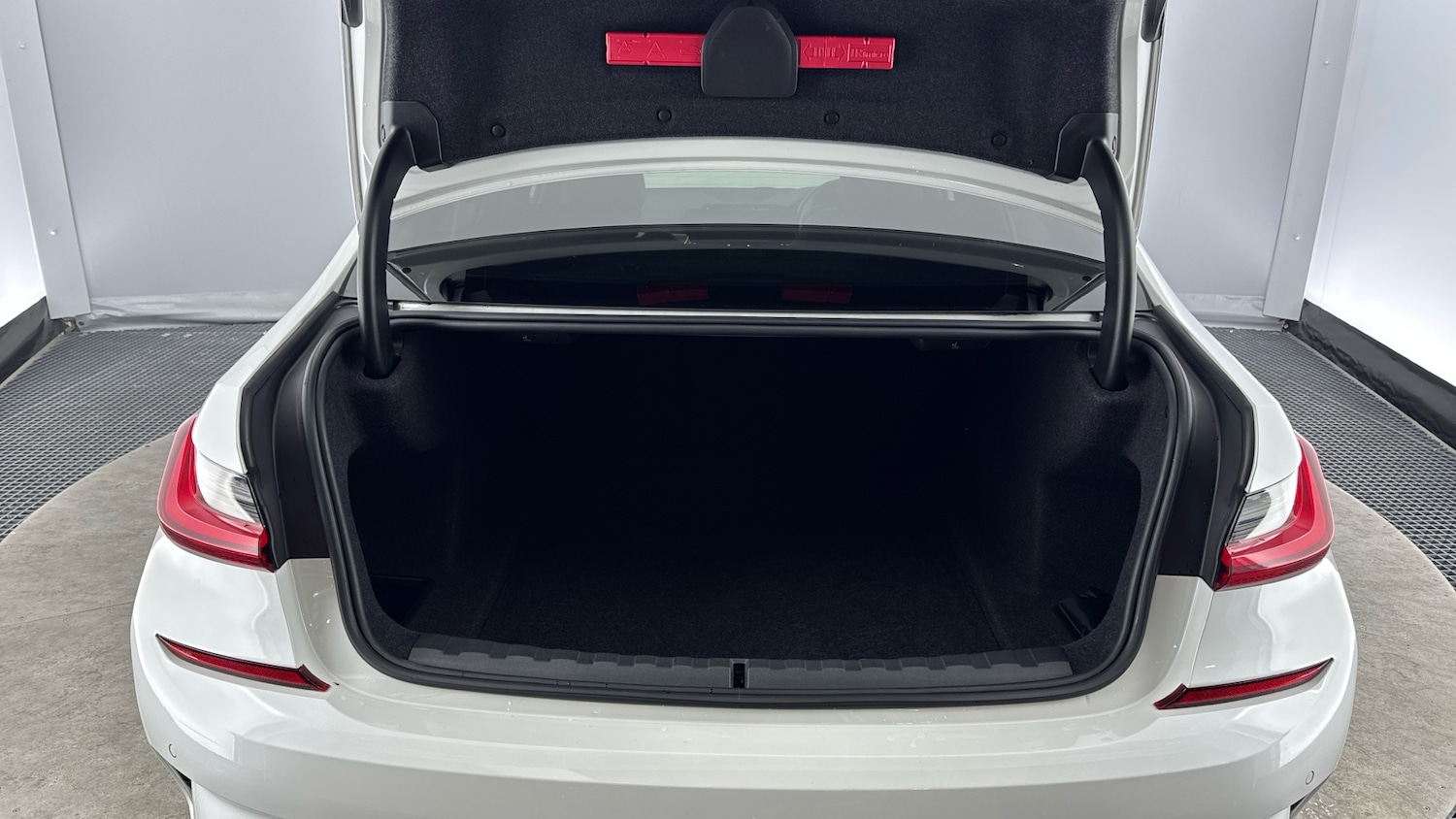 Used BMW 3 Series 2021 for sale - 77775012: Photo 13