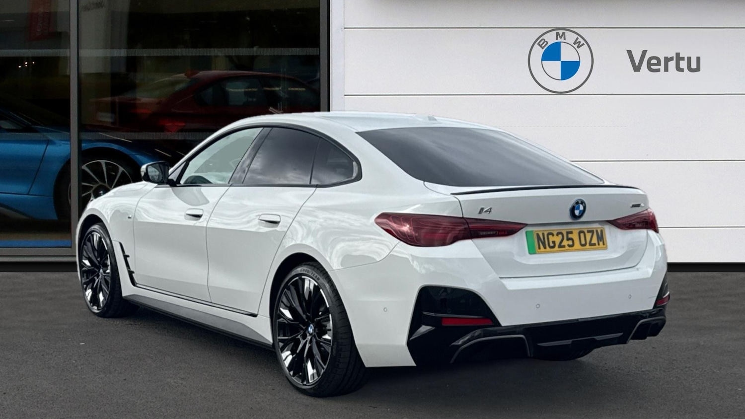 Used BMW i4 2025 for sale - 76480192: Photo 2