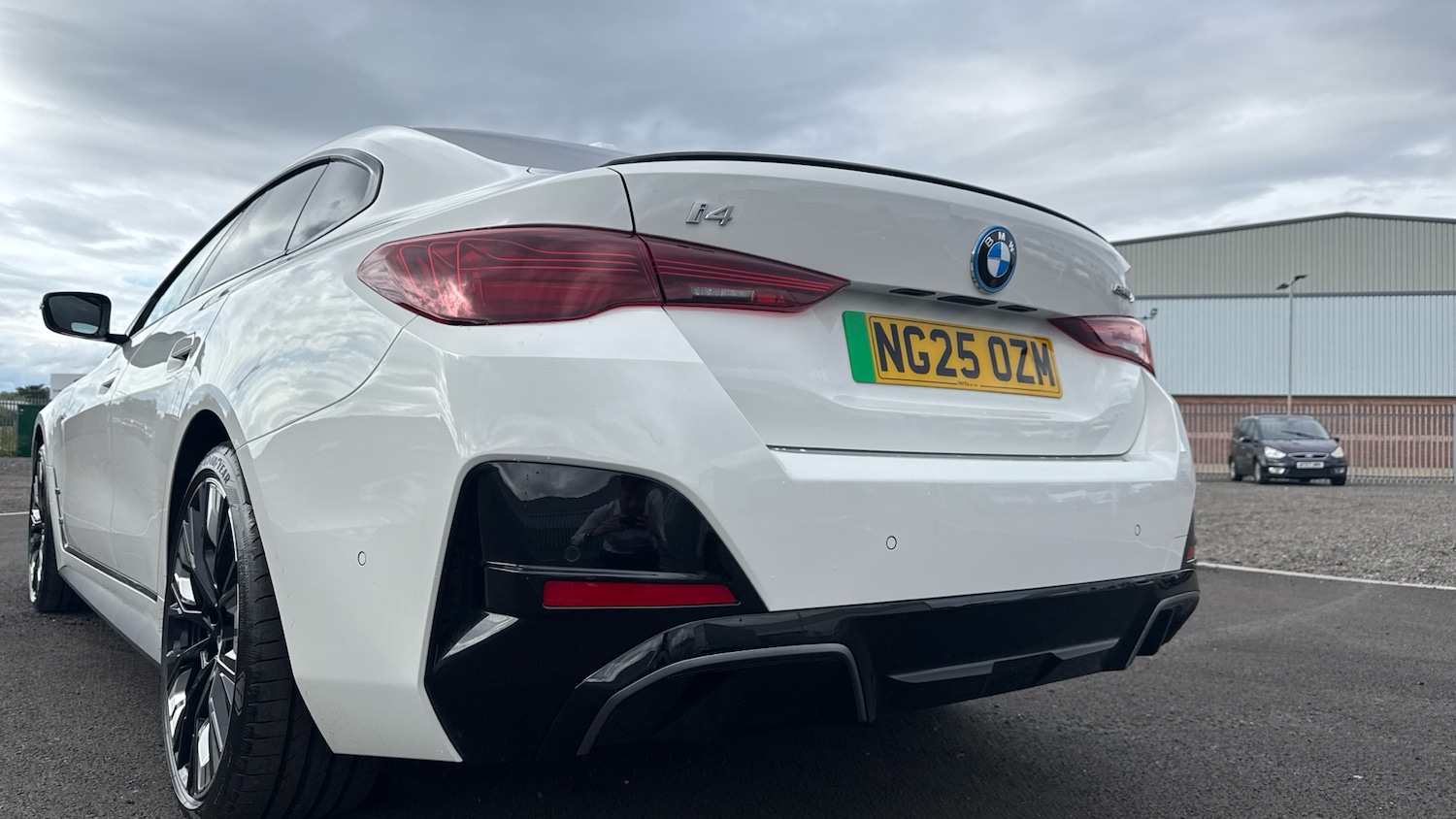 Used BMW i4 2025 for sale - 76480192: Photo 30