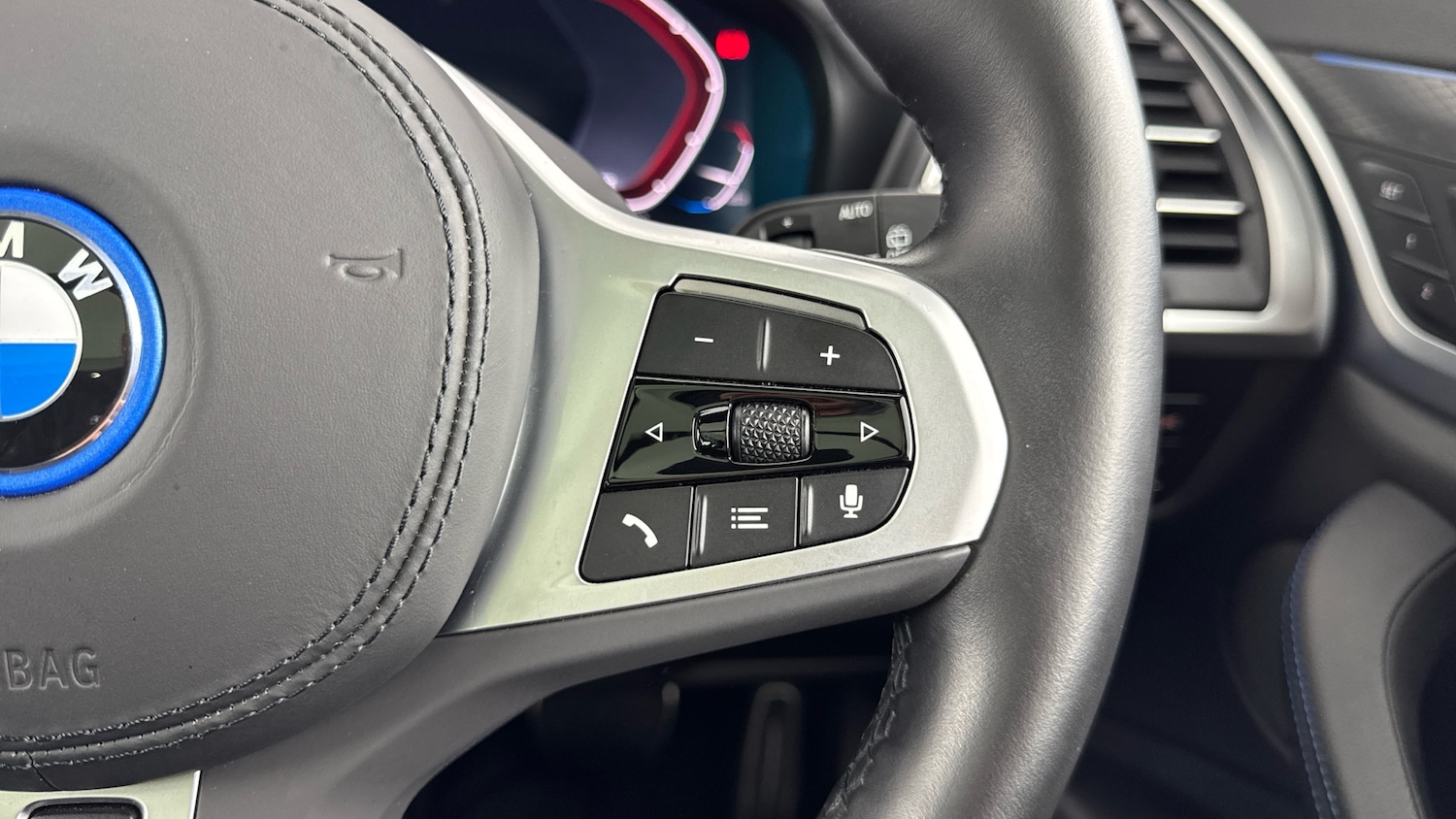 Used BMW iX3 2023 for sale - 77033356: Photo 32