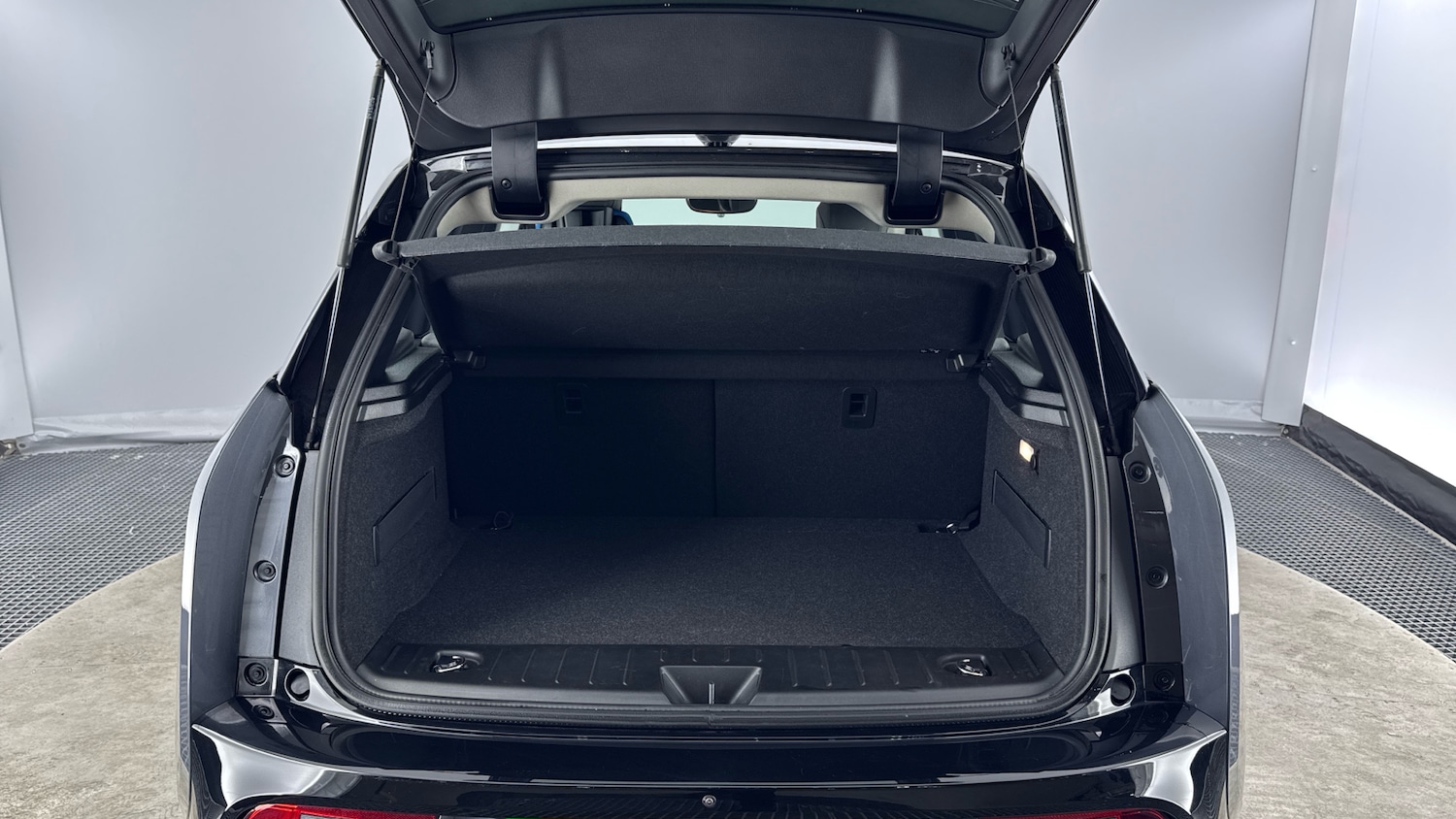 Used BMW i3 2022 for sale - 77245465: Photo 13