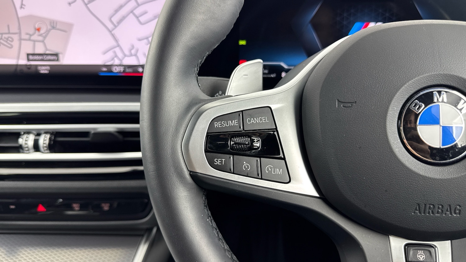 Used BMW 3 Series 2024 for sale - 76507268: Photo 17