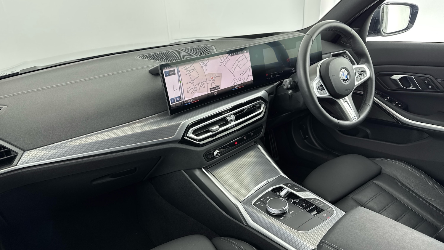 Used BMW 3 Series 2024 for sale - 76507268: Photo 7