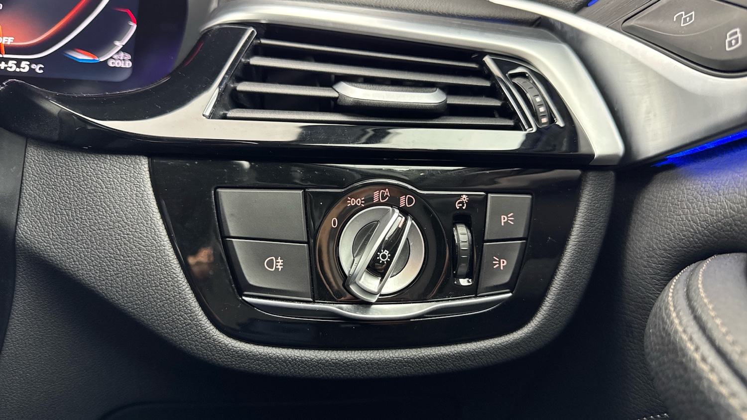 Used BMW 5 Series 2023 for sale - 77518945: Photo 28