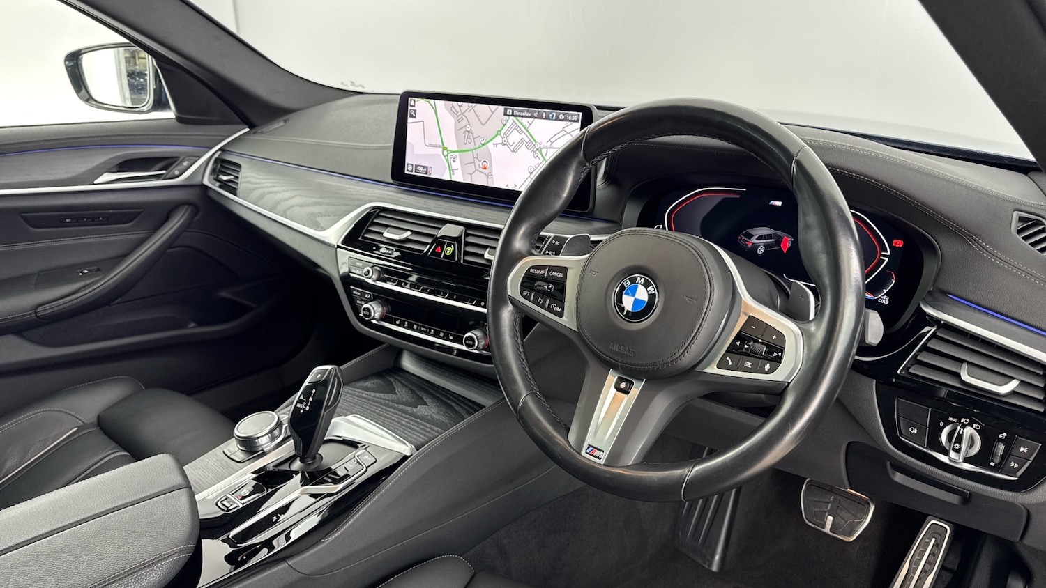 Used BMW 5 Series 2023 for sale - 77518945: Photo 6