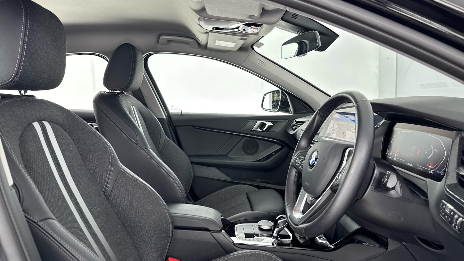 Used BMW 1 Series 2024 for sale - 77367515: Photo 11