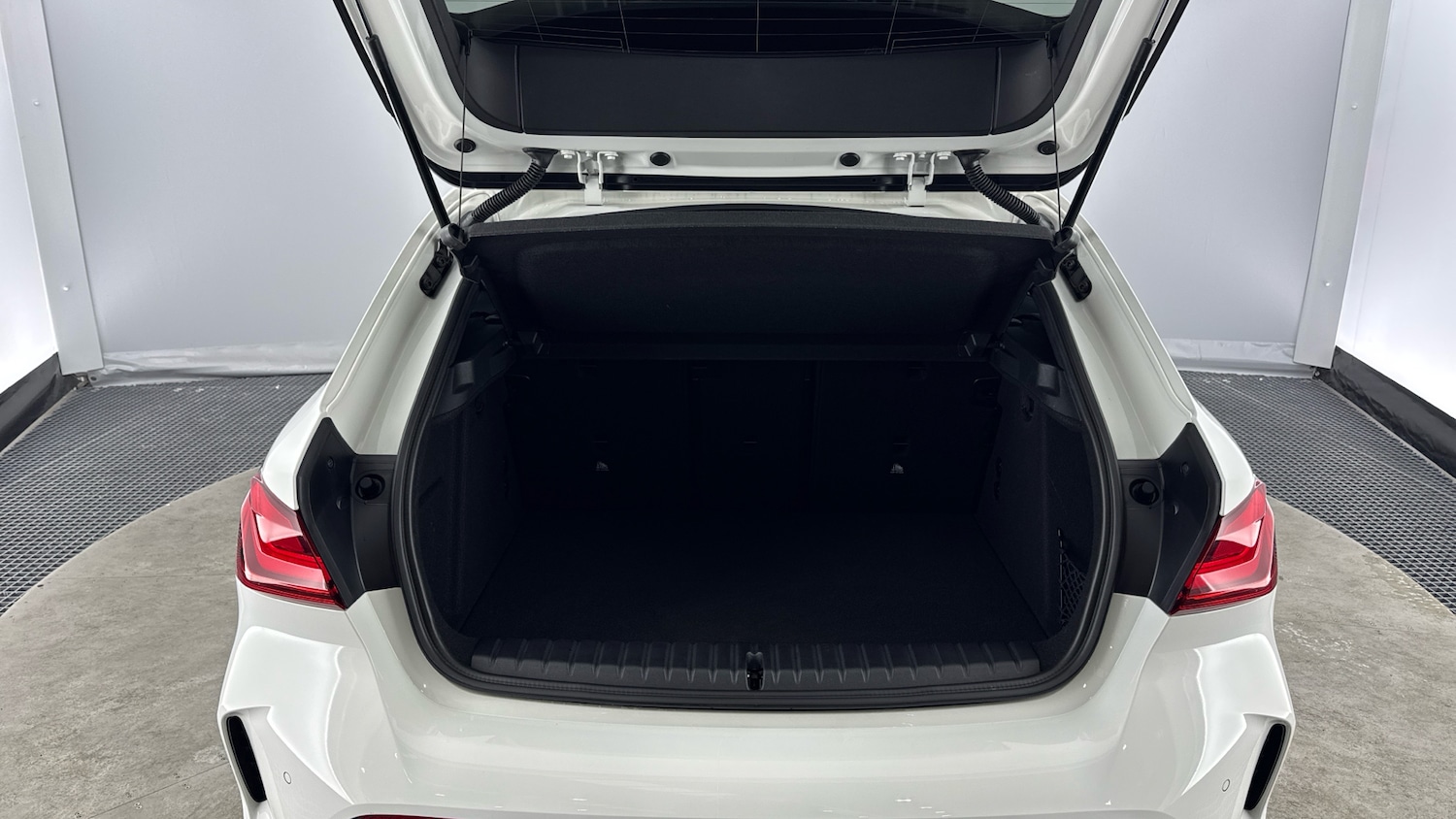 Used BMW 1 Series 2023 for sale - 77450298: Photo 13