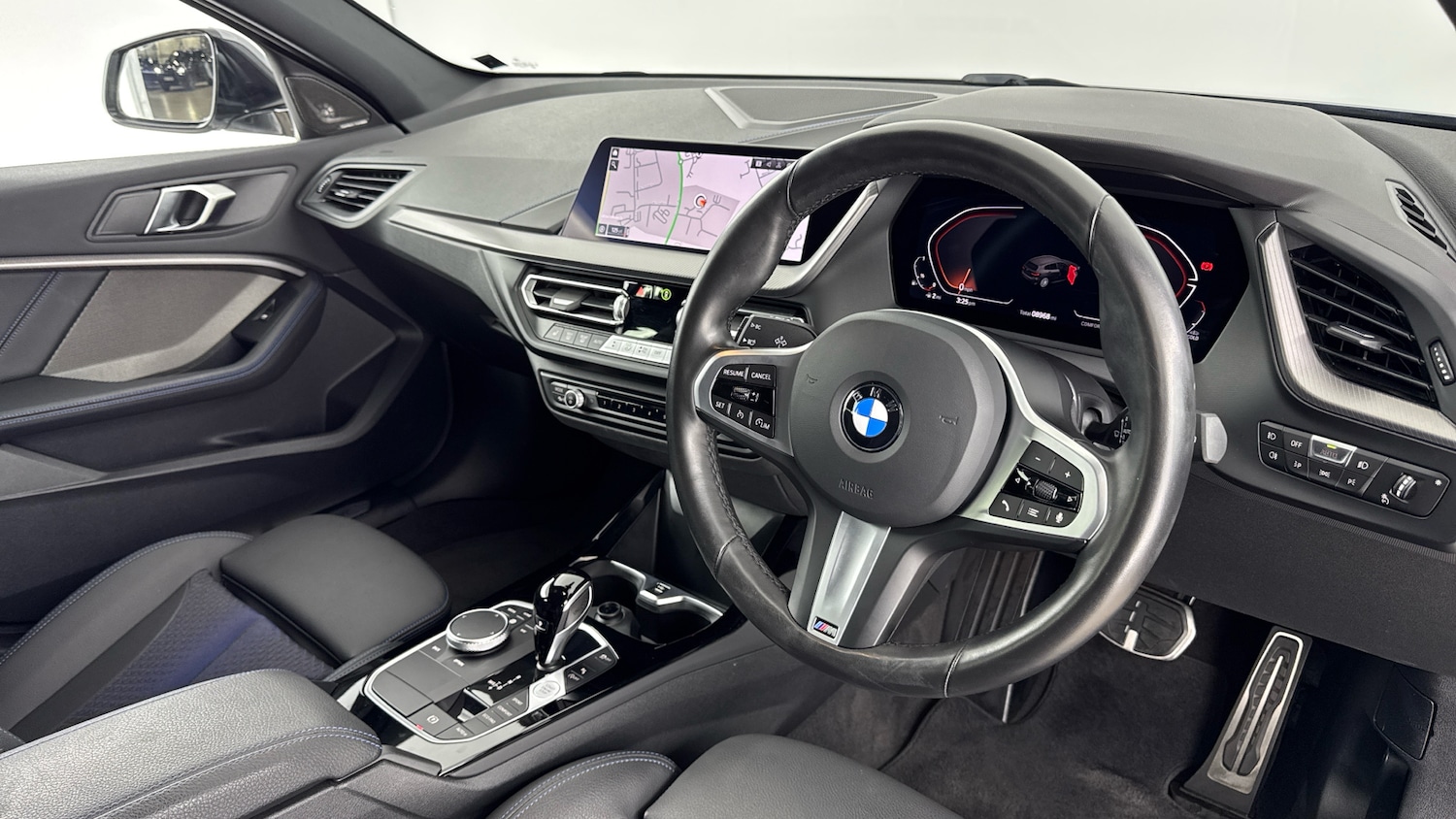 Used BMW 1 Series 2024 for sale - 76862247: Photo 6