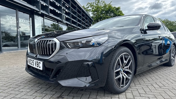 Used BMW 5 Series 2025 for sale - 76115792: Photo 28