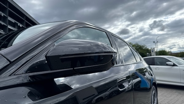 Used BMW 5 Series 2025 for sale - 76115792: Photo 30