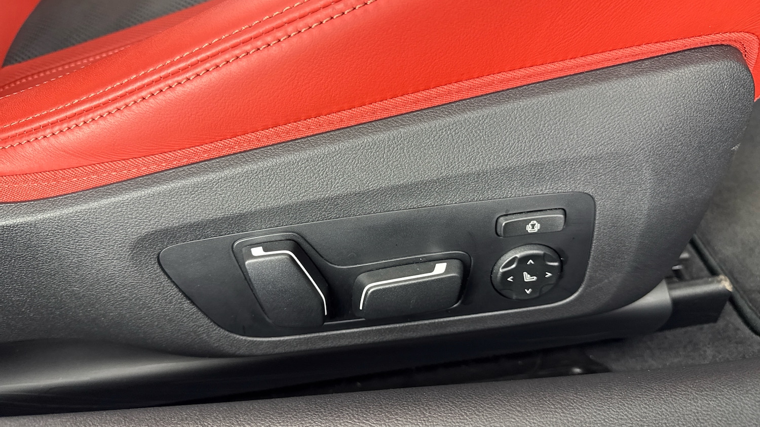 Used BMW M4 2025 for sale - 77379068: Photo 19