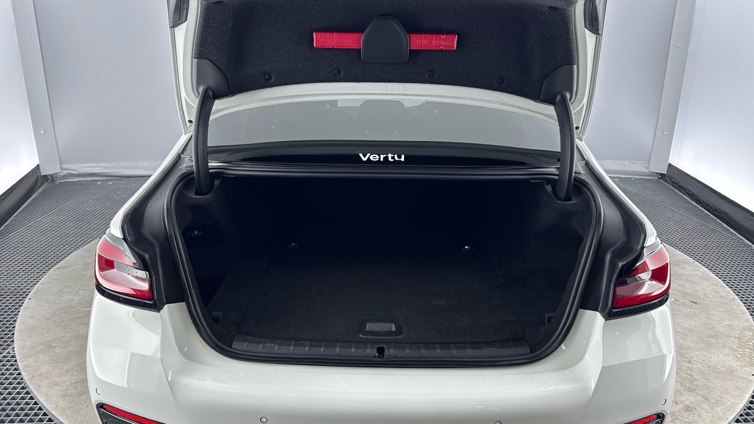 Used BMW 5 Series 2022 for sale - 77337495: Photo 13