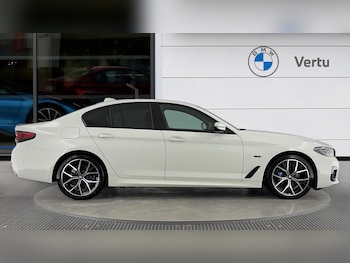 Used BMW 5 Series 2022 for sale - 77337495: Photo