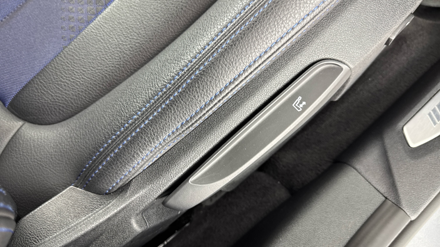 Used BMW 1 Series 2023 for sale - 77518942: Photo 28