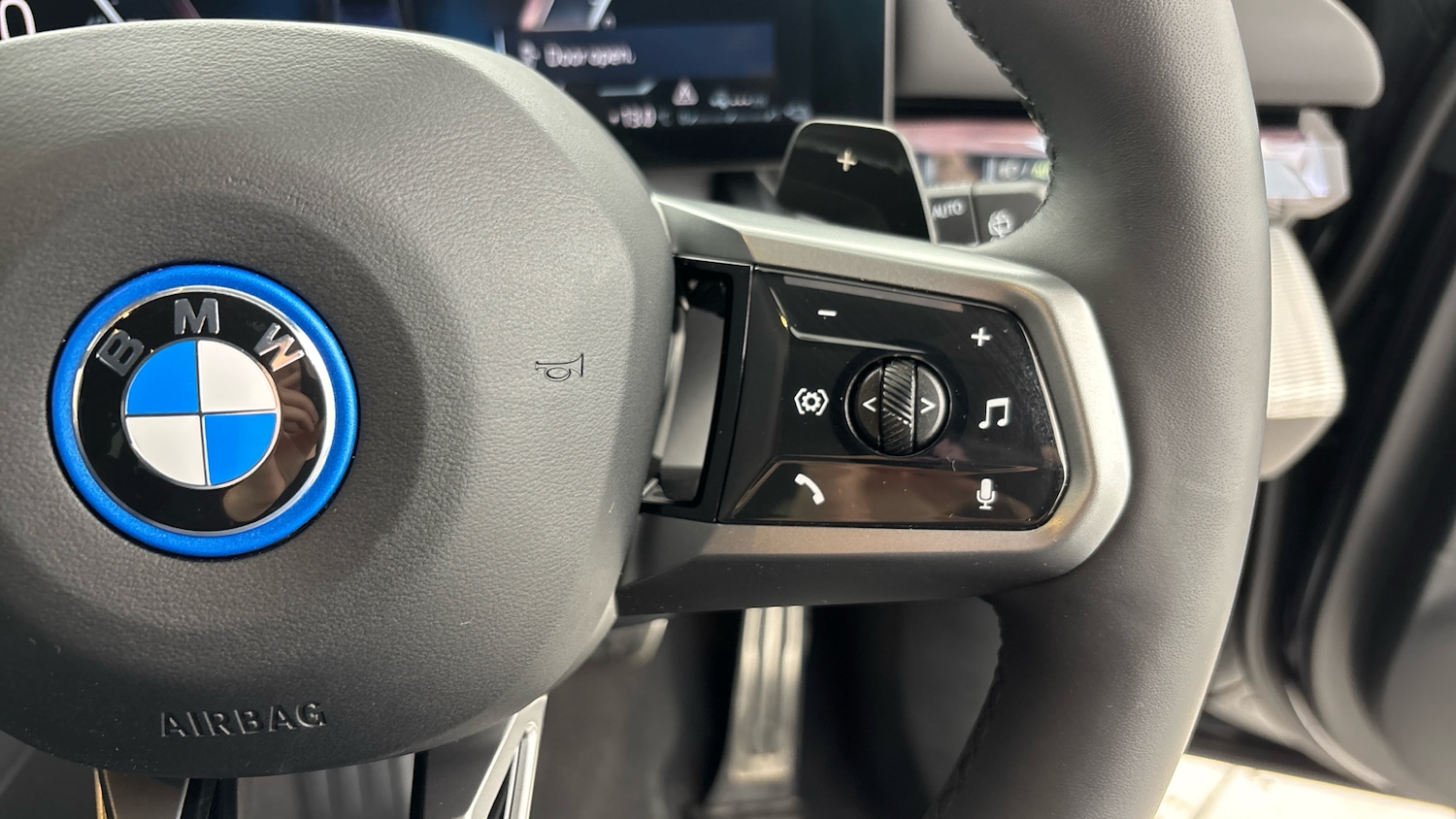 Used BMW 5 Series 2024 for sale - 77112860: Photo 18