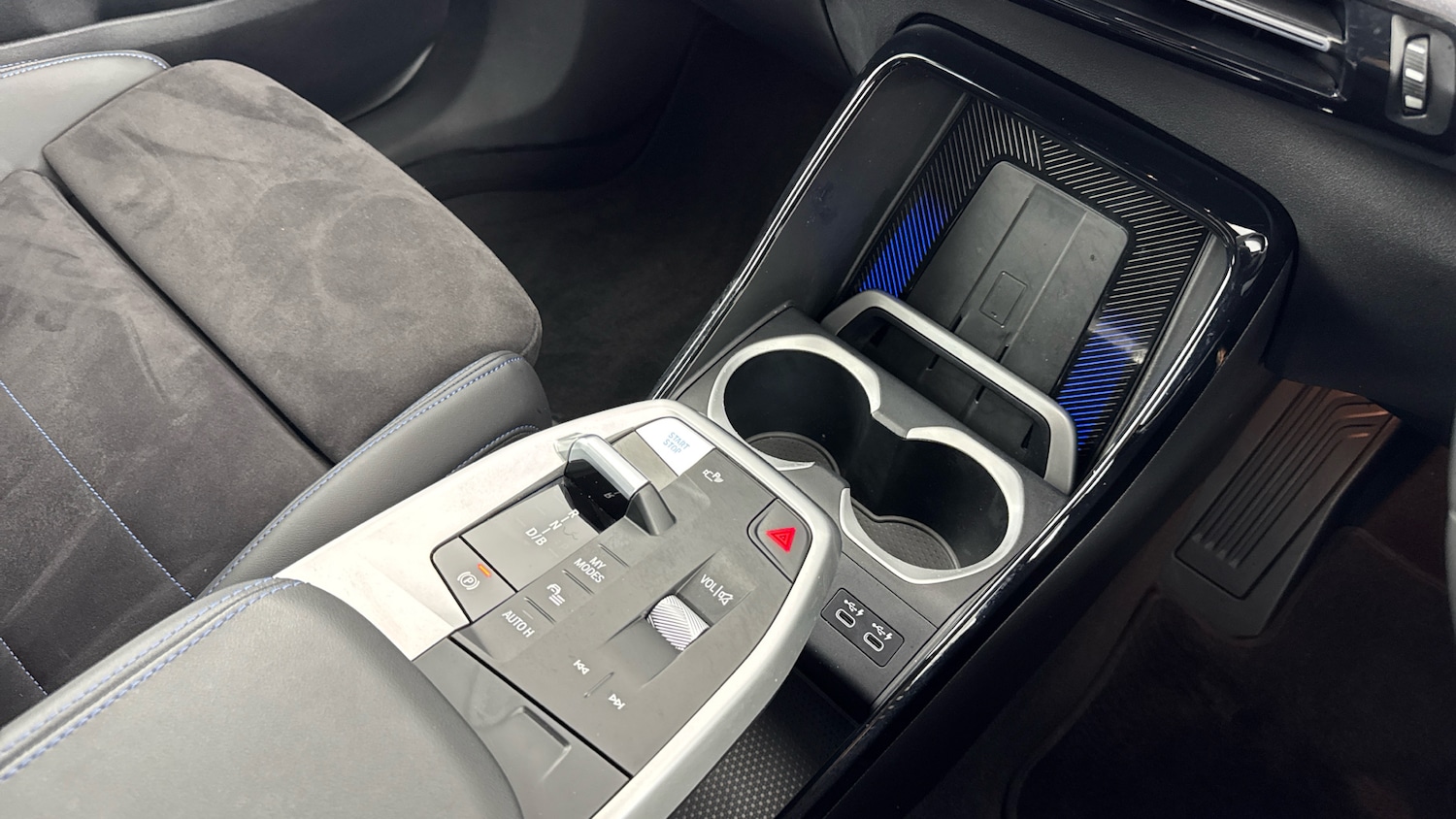 Used BMW iX1 2023 for sale - 76908452: Photo 10