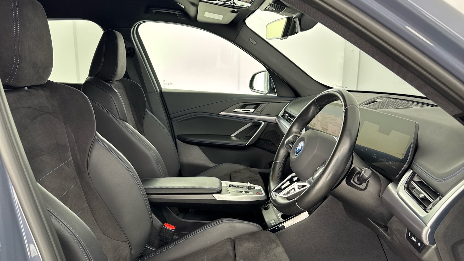 Used BMW iX1 2023 for sale - 76908452: Photo 11