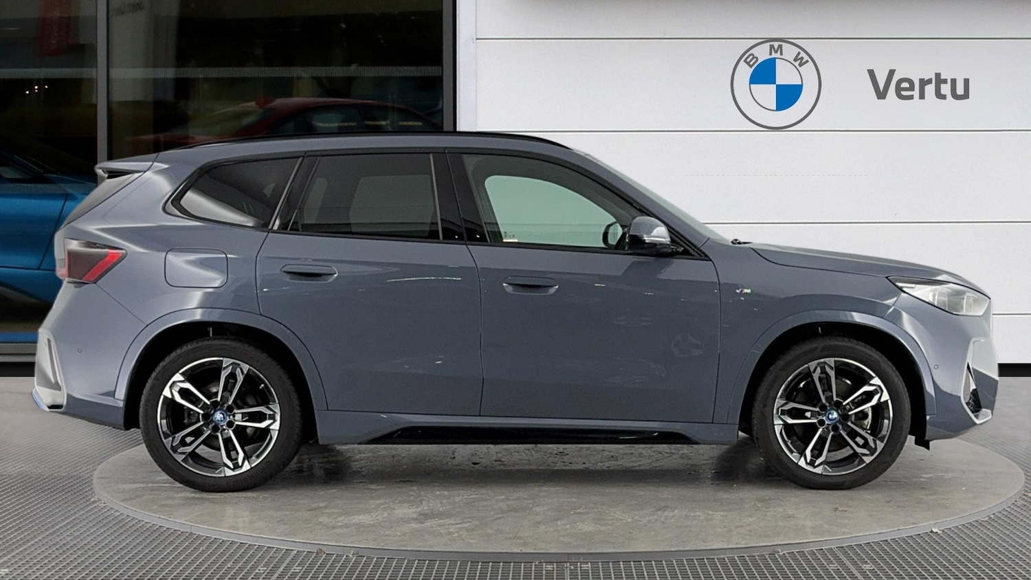 Used BMW iX1 2023 for sale - 76908452: Photo 3