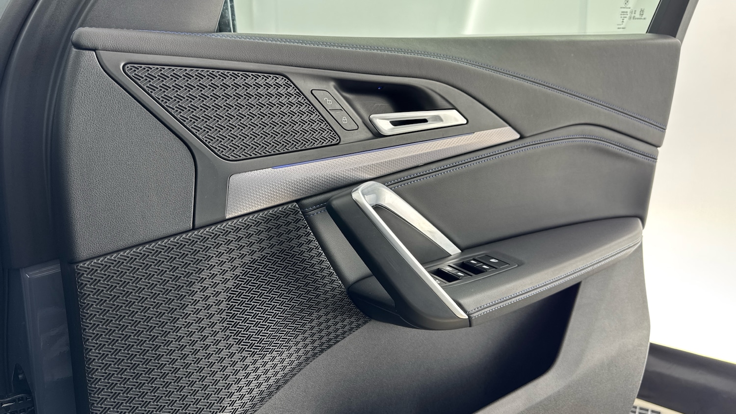 Used BMW iX1 2023 for sale - 76908452: Photo 31