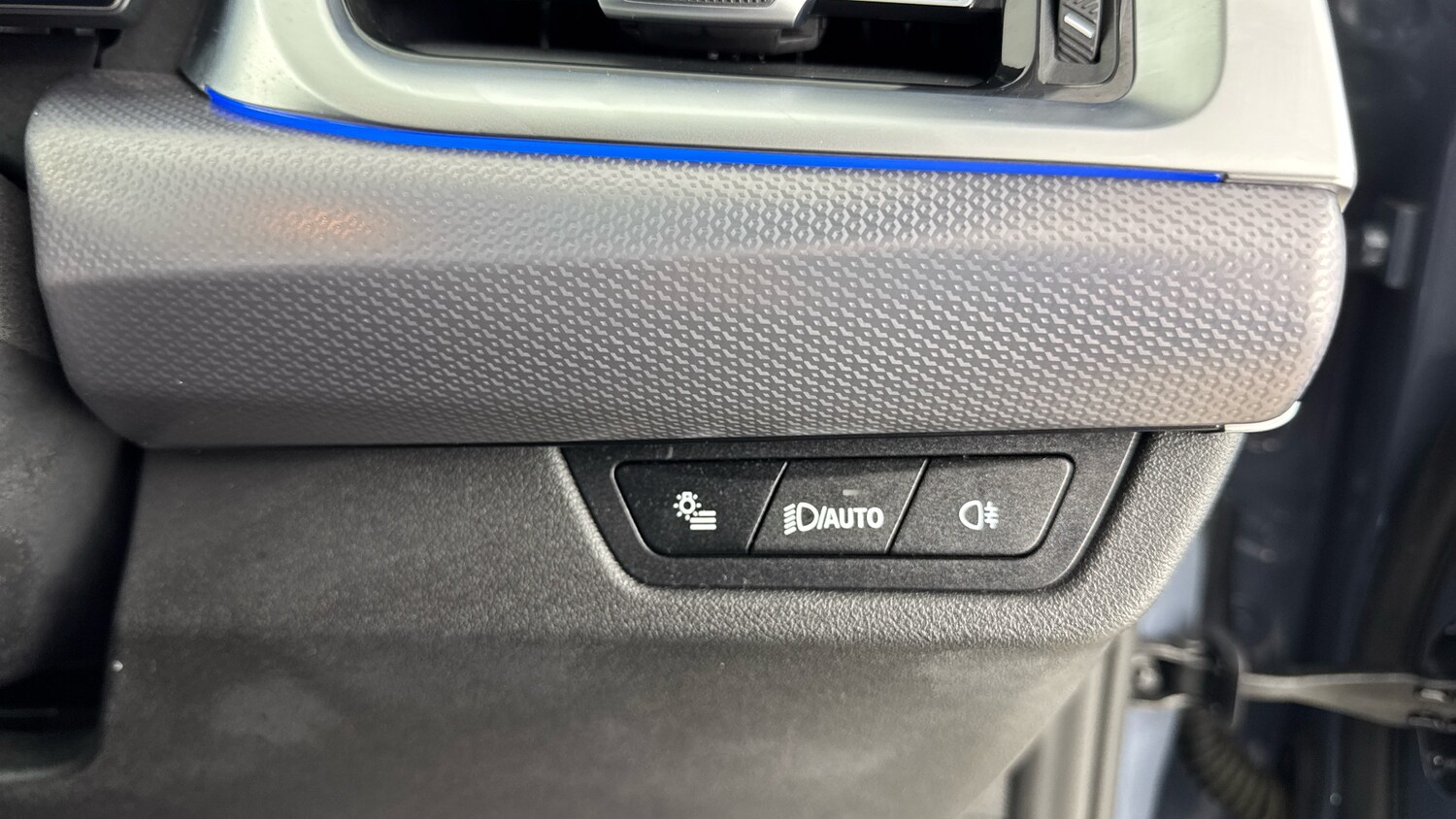 Used BMW iX1 2023 for sale - 76908452: Photo 32