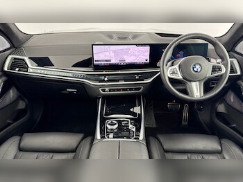 Used BMW X7 2025 for sale - 76983873: Photo
