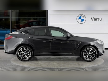 Used BMW X4 2022 for sale - 77617716: Photo