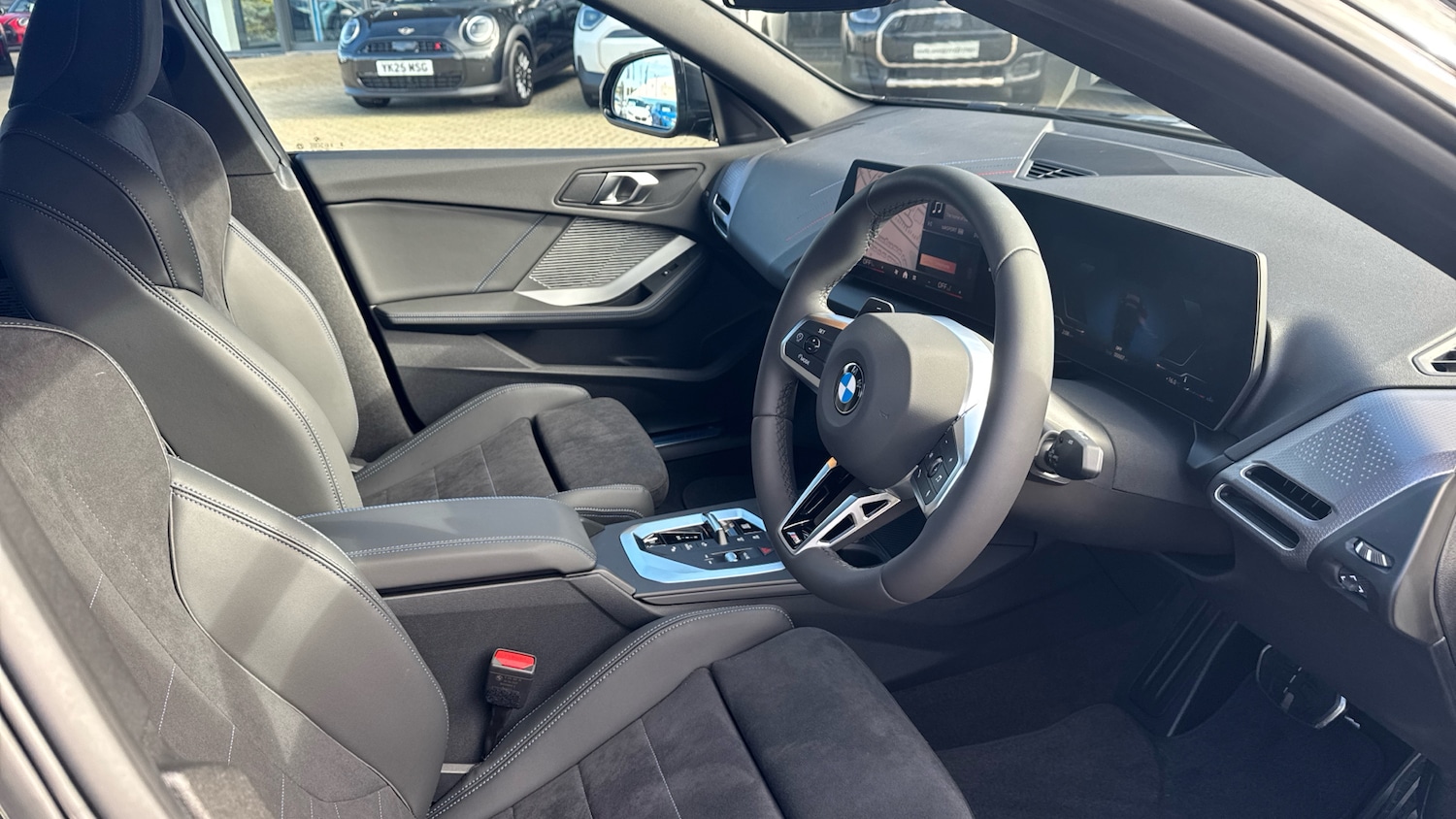 Used BMW 2 Series 2025 for sale - 77076975: Photo 6