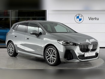 2024 (74) - 220i MHT M Sport 5dr DCT Petrol Hatchback