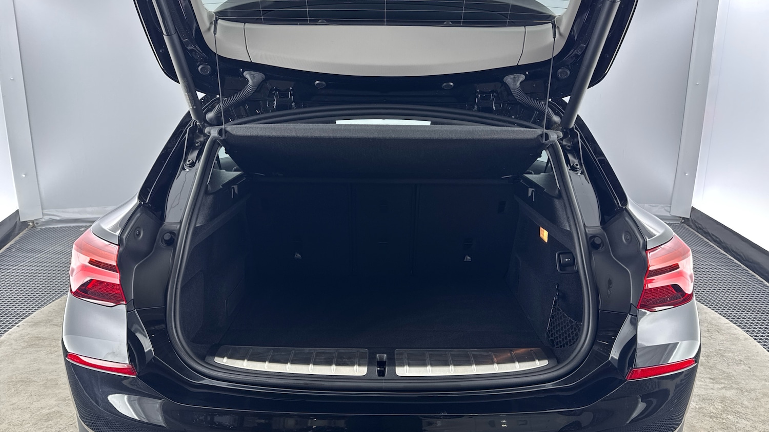 Used BMW X2 2023 for sale - 76922358: Photo 13