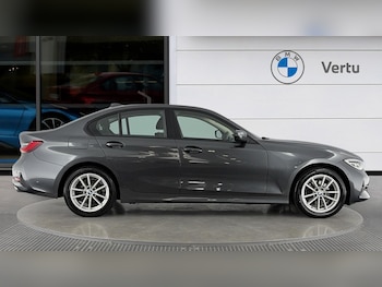 Used BMW 3 Series 2020 for sale - 79231250: Photo