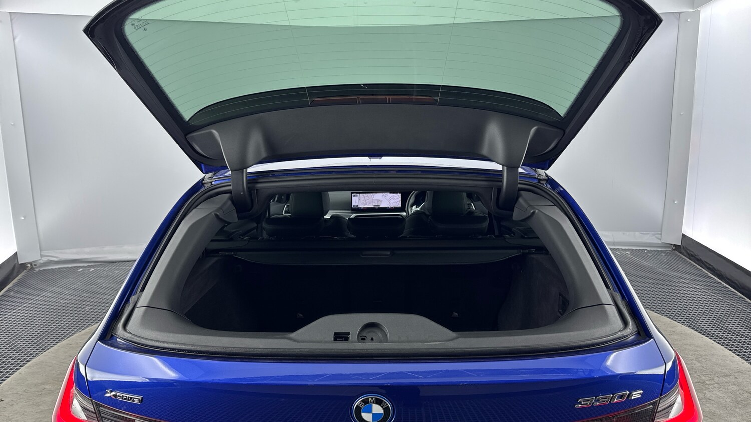 Used BMW 3 Series 2023 for sale - 76749824: Photo 27