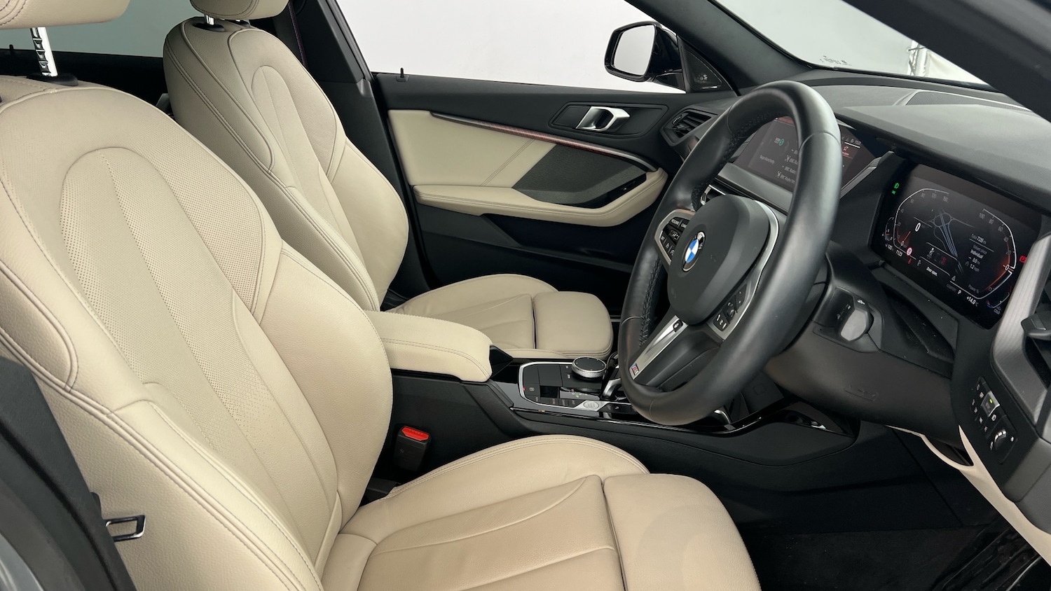 Used BMW 2 Series 2024 for sale - 76640807: Photo 11