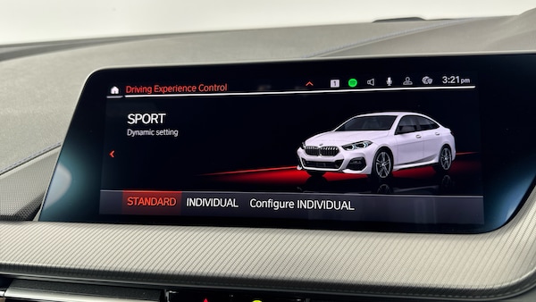 Used BMW 2 Series 2022 for sale - 76252543: Photo 31