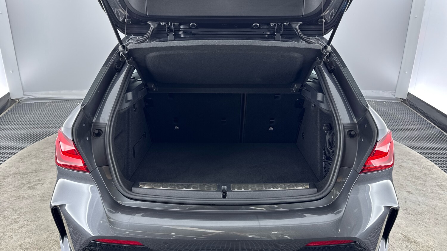 Used BMW 1 Series 2020 for sale - 76682255: Photo 13