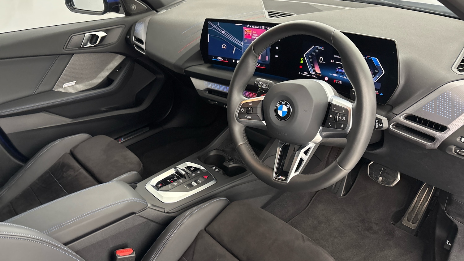 Used BMW 1 Series 2024 for sale - 77112854: Photo 6